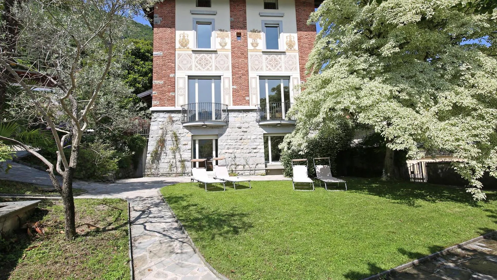 Villa Magnolia Oliveto Lario Italy